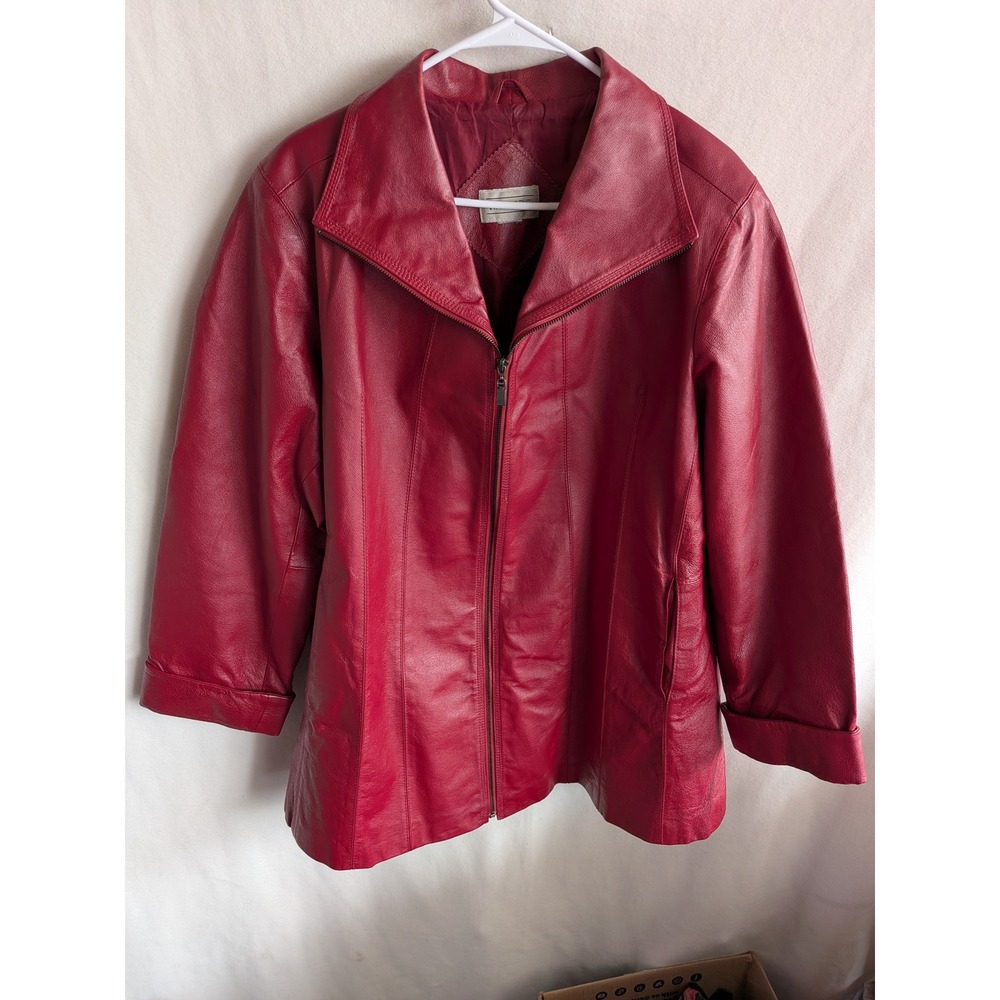 Via Accent Red Genuine Leather Zip Up Jacket Wing Collar Mid Length Lined